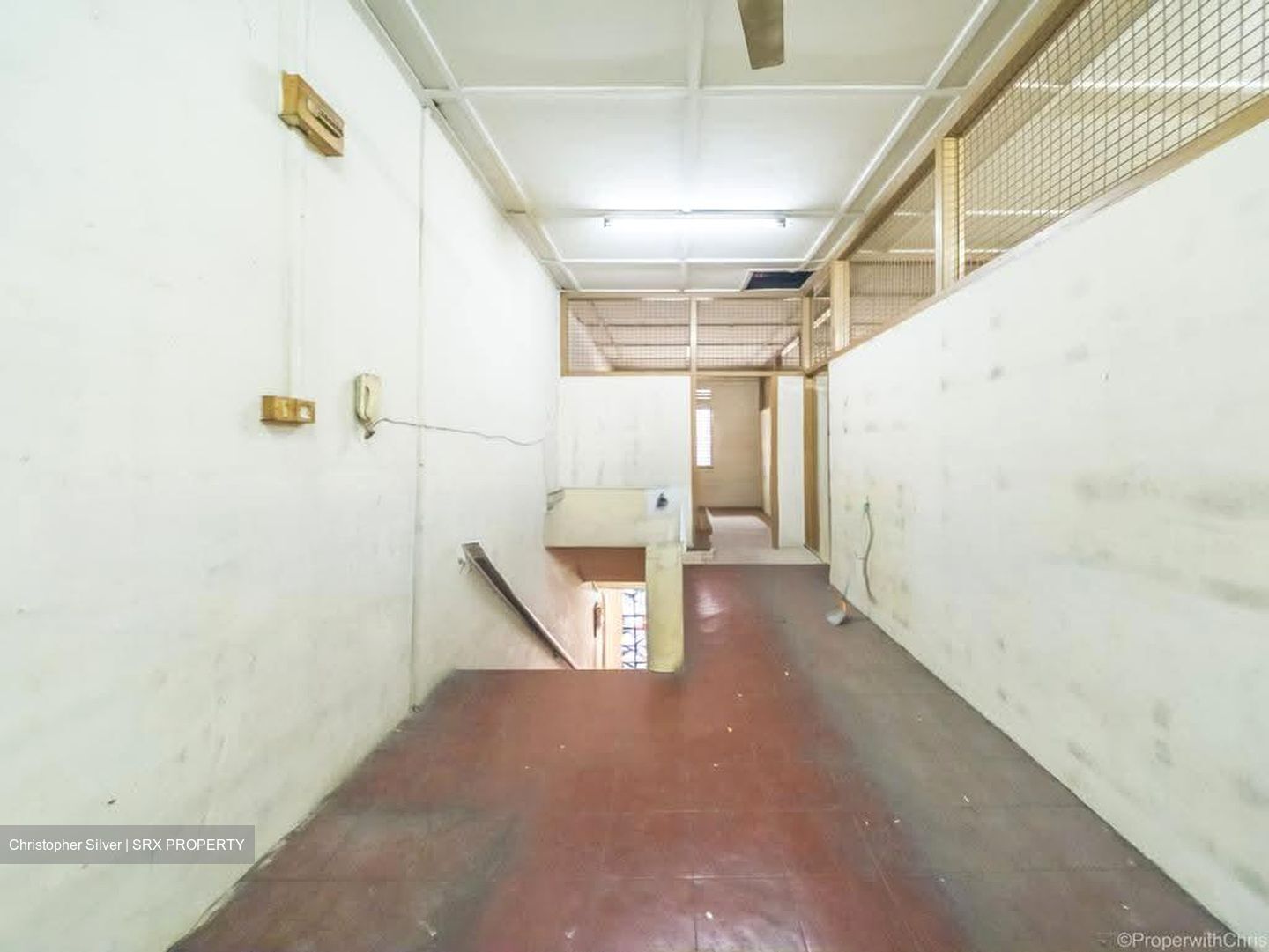 Sims Avenue (D14), Shop House #616531911